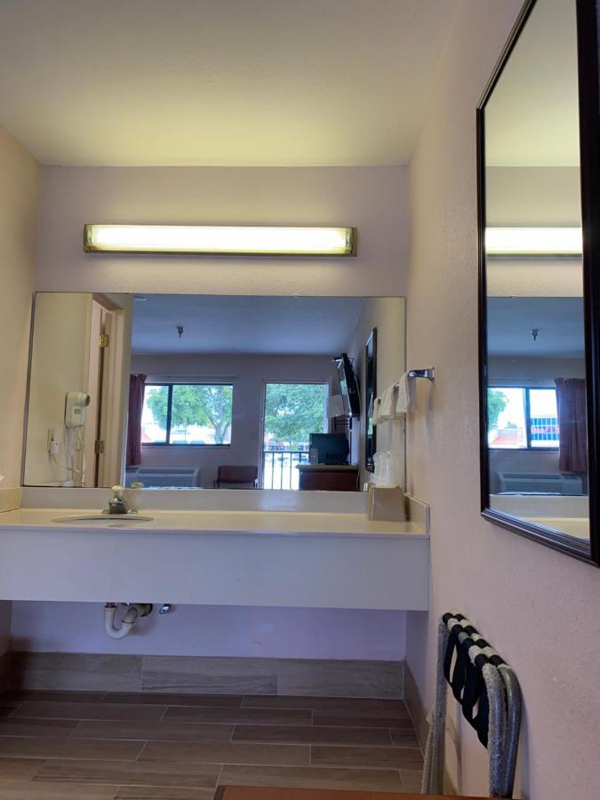 Regency Inn Fern Park Kültér fotó
